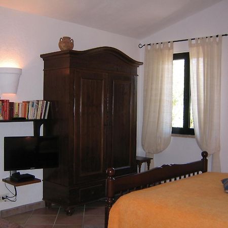 Studio-Appartment In Landhaus Mit Meerblick Porto Azzurro Kültér fotó