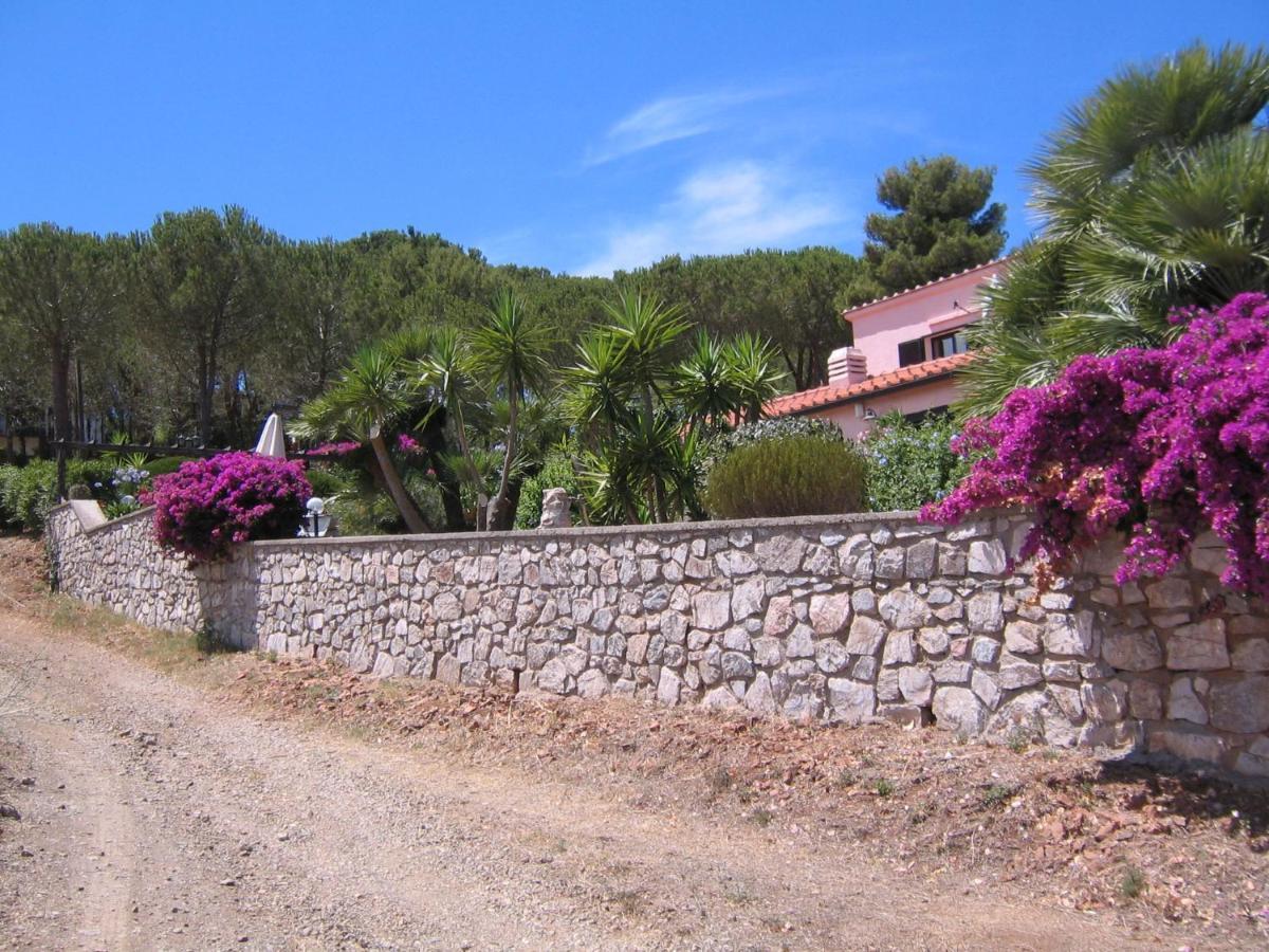 Studio-Appartment In Landhaus Mit Meerblick Porto Azzurro Kültér fotó