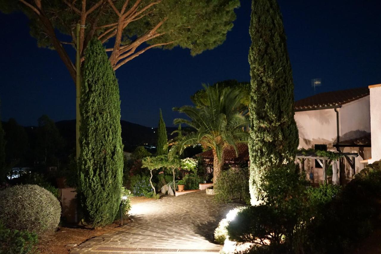 Studio-Appartment In Landhaus Mit Meerblick Porto Azzurro Kültér fotó