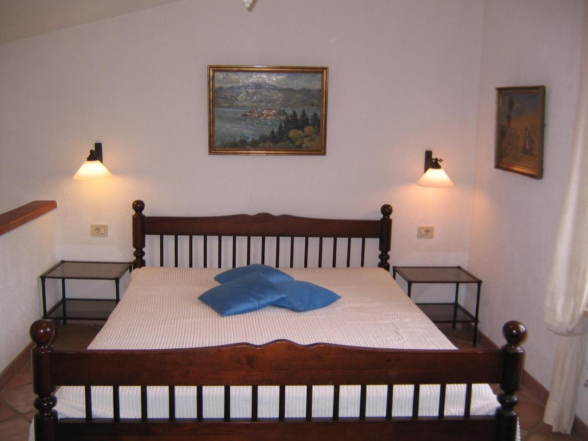 Studio-Appartment In Landhaus Mit Meerblick Porto Azzurro Kültér fotó
