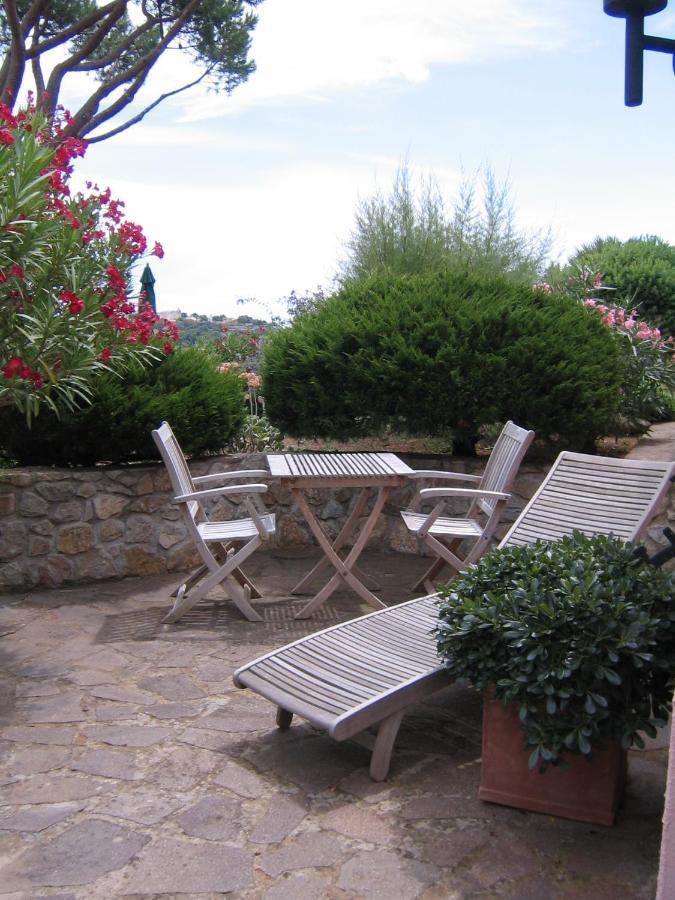 Studio-Appartment In Landhaus Mit Meerblick Porto Azzurro Kültér fotó