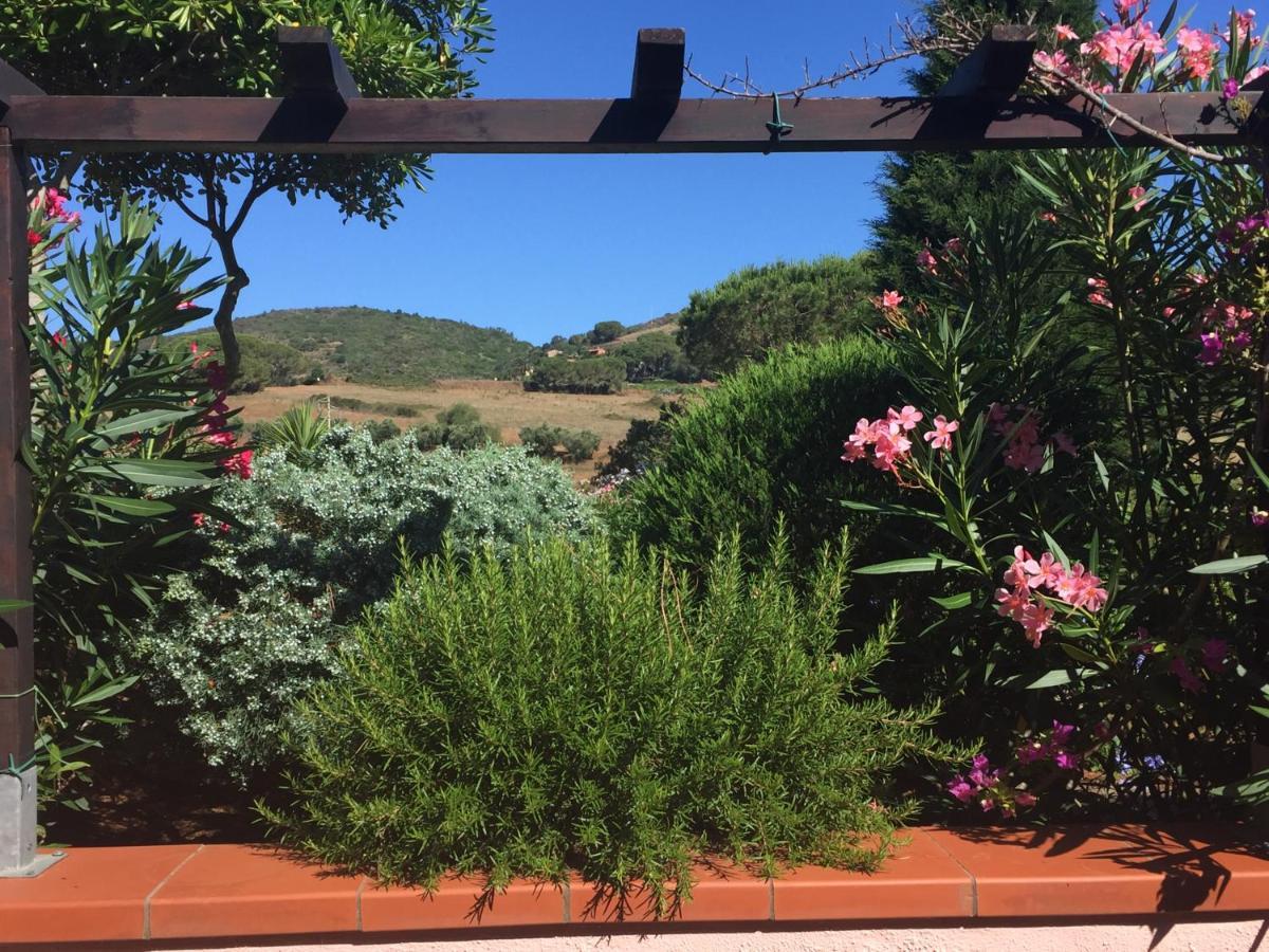 Studio-Appartment In Landhaus Mit Meerblick Porto Azzurro Kültér fotó